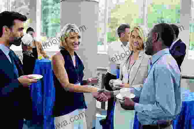 Image Of A Person Networking At An Event A Joosr Guide To Go Pro By Eric Worre: 7 Steps To Becoming A Network Marketing Professional